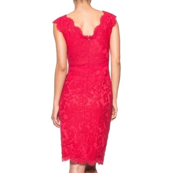 Tadashi Shoji Embroidered Lace Cockatil Sheath Dress in Red Sleeveless Size 6 - Picture 7 of 13